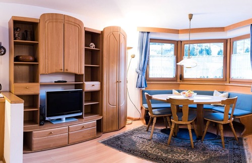 Selva di Val Gardena Apartment | Apartment Sosaslong, Elena