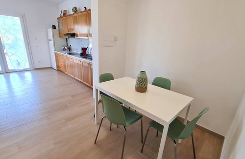 Portoferraio Apartment | Apartment 'Spiagge Bianche' with Sea View, Balcony and Air Conditioning