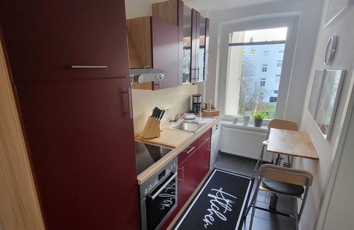 Schwerin Apartment | Apartment 'Stilvolle Ferienwohnung' with Wi-Fi