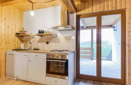 Cetingrad Apartment | Apartment Stone and Wood