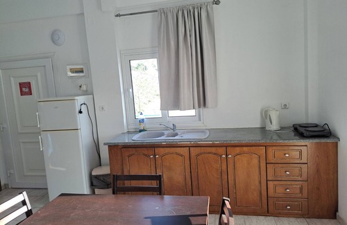 Vlychadia Apartment | Apartment 'Studio 3' with Sea View and Private Terrace