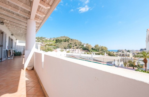 Lipari Historic Centre Apartment | Apartment 'Suite De Pasquale 3 Camere' with Sea View, Wi-Fi and Air Conditioning