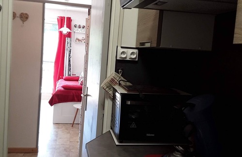 Saint-Etienne-en-Devoluy Apartment | Apartment 'Superdévoluy Les Issarts' with Mountain View, Balcony and Wi-Fi