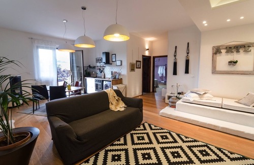 Termoli Apartment | Apartment surrounded by greenery, 5 minutes from the beach!