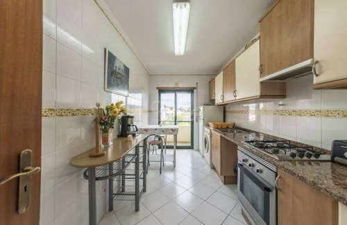 Urbanizacao dos Calicos Apartment | Apartment T1+1 Albufeira 10 min from the beach and having swimming pool !