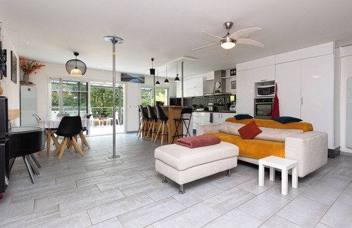 Boucau Apartment | Apartment "T5 Bio Dans Villa d'Olivier" with Whirlpool & Wi-Fi