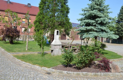Krostitz Apartment | Apartment "Tanne" (No. 3) - Romantic ambience