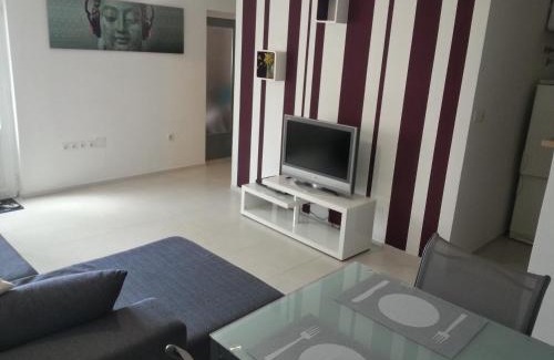 Sumartin Apartment | Apartment Tara