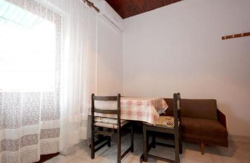 Cove Rogacic Apartment | Apartment Tenara