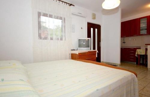 Cove Rogacic Apartment | Apartment Tenara