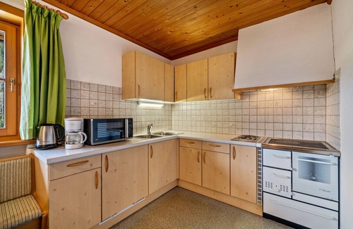 Ultimo Apartment | Apartment 'Thalhof Hochwart' with Mountain View, Shared Garden and Wi-Fi