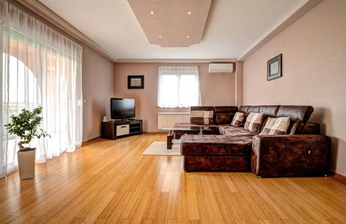 Umag Apartment | Apartment Tommy-1 by Interhome