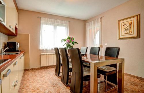 Umag Apartment | Apartment Tommy-1 by Interhome