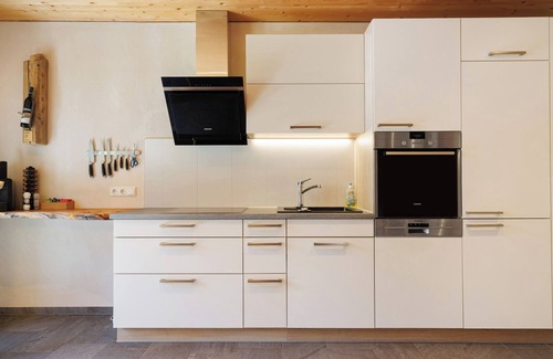 Gaschurn Apartment | Apartment 'Toni' with Mountain View, Private Terrace and Wi-Fi