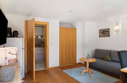 Oetz Apartment | Apartment 'Top 3' with Mountain View, Balcony and Wi-Fi