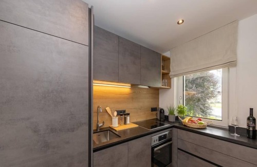 Bruck an der Grossglocknerstrasse Apartment | Apartment Top 4 by Interhome