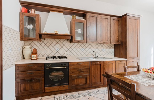 Castelluzzo Apartment | Apartment 'Tra Mare E Natura, Solo Relax' with Mountain View, Wi-Fi and Air Conditioning
