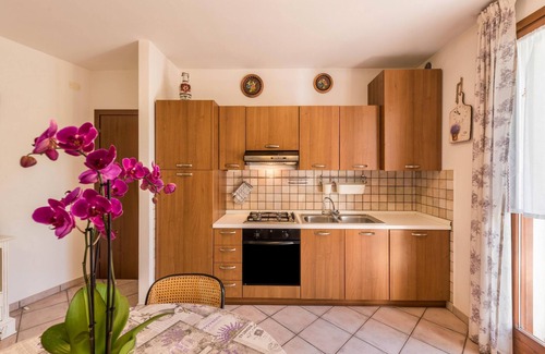 Montioni Apartment | Apartment "Trento 33" with pool, air conditioning, Wi-Fi & Garden