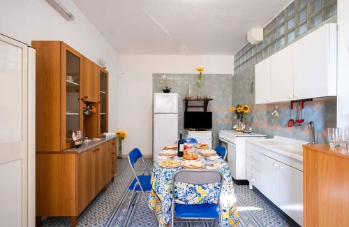 Scala di Furno House | Apartment Tritone in Luxury Villa with Shared Pool