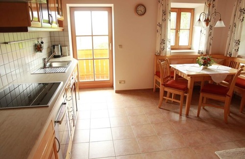 Uebersee Apartment | Apartment up to 4 pers., 59sqm, 2 sep. Sleeping, balcony