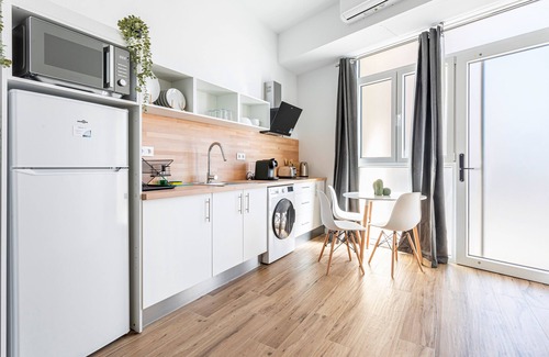 Jesus Apartment | Apartment 'Uruguay 4' with Wi-Fi and Air Conditioning