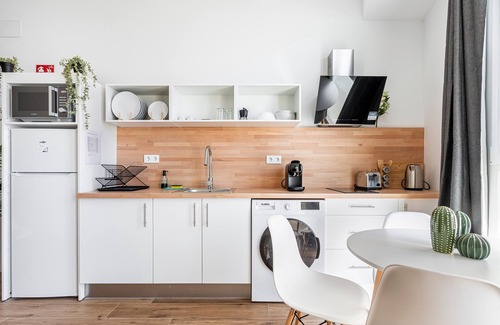 Jesus Apartment | Apartment 'Uruguay 4' with Wi-Fi and Air Conditioning