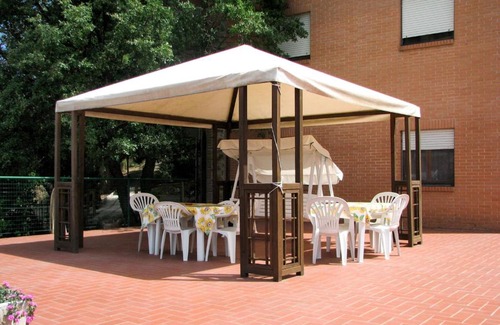 Paciano Apartment | Apartment Vacanza L'Olivo by Interhome