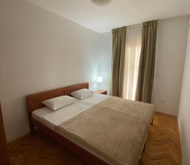 Topla Apartment | Apartment VaLi