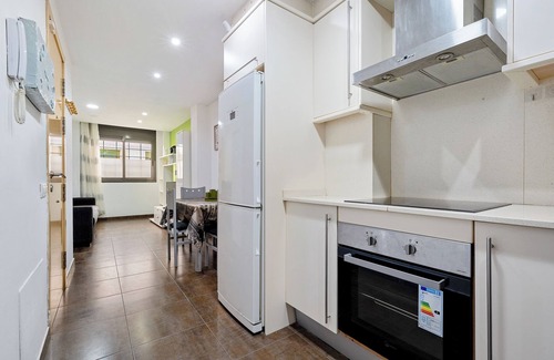 El Vendrell Apartment | Apartment 'Vendrell Centre' with Wi-Fi and Air Conditioning