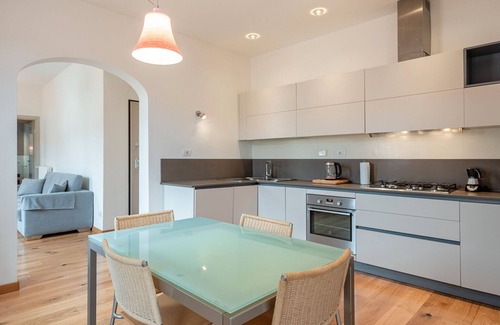 Pistoia Apartment | Apartment 'Verdi' with Private Terrace, Wi-Fi and Air Conditioning