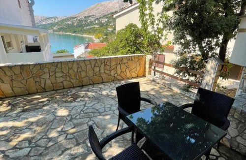 Stara Baska Apartment | Apartment Victoria