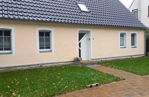 Schoenewalde Apartment | Apartment 'Viel Platz Für Entspannung' with Private Terrace and Wi-Fi