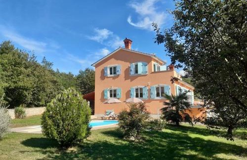 Tinjan Apartment | Apartment Villa Brig