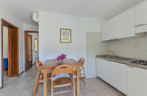 Lacona Apartment | Apartment 'Villa Conti - Trilocale 13' with Private Terrace, Shared Garden and Wi-Fi