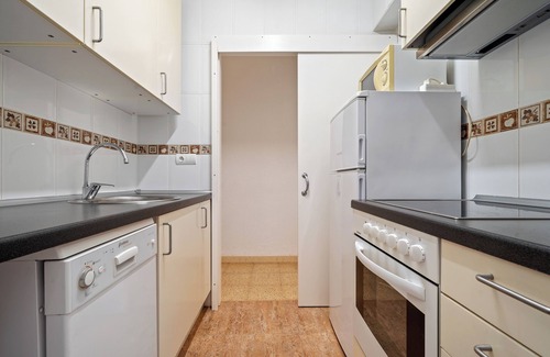 L'Ampolla Apartment | Apartment 'Vista Mar' with Sea View, Wi-Fi and Air Conditioning