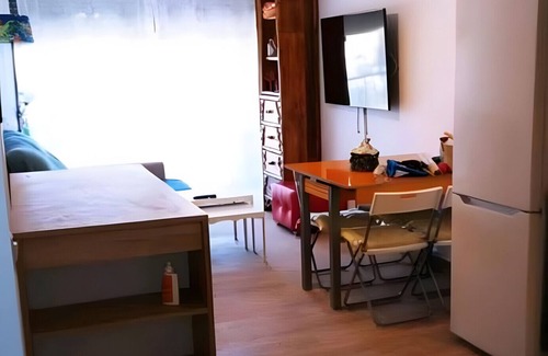 Puerto de Mazarron Apartment | Apartment 'Vistas Al Mar' with Sea View, Wi-Fi and Air Conditioning