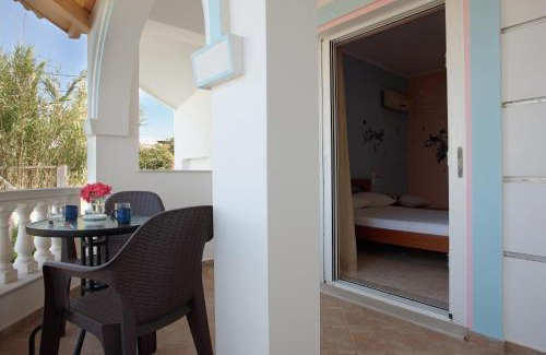 Psarou Apartment | Apartment Vorrisi
