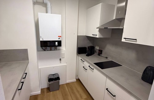 Limburg an der Lahn Apartment | Apartment 'Werner-Senger-Haus 1' with Shared Terrace and Wi-Fi
