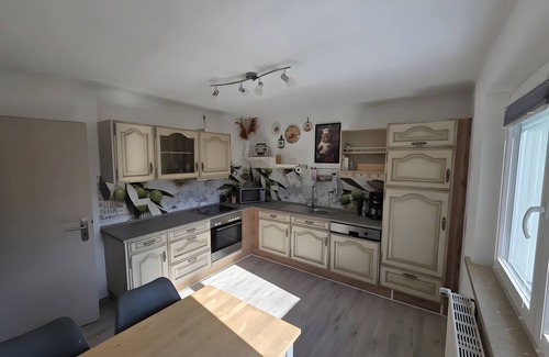 Arrach Apartment | Apartment 'Waldbach' in Haus Regenhäusl with Mountain View, Shared Terrace and Wi-Fi