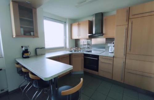 Maulburg Apartment | Apartment "Waldblick" - 77 qm, 2 Schlafzimmer, direkte S-Bahnverbindung nach Basel, Schweiz