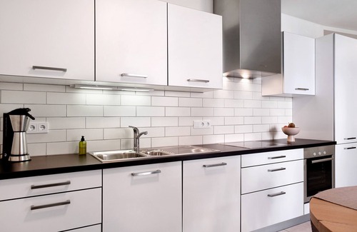 Berg/Monte Apartment | Apartment "Weingut Lahn zu Eppan Gandkofl" with Mountain View, Balcony & Wi-Fi
