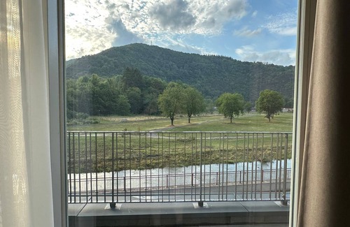 Altenahr Apartment | Apartment Weitblick | Top vacation apartment with a great view