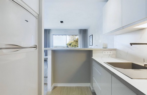 La Baule-Escoublac Apartment | Apartment with sea view 150m from the beach