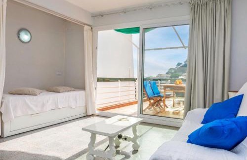 Salionc Apartment | Apartment Willis by Interhome