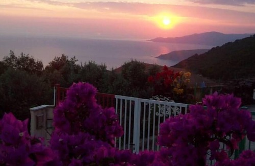 Pisciotta Apartment | Apartment with a breathtaking view of the sea
