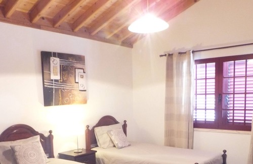 Horta Apartment | Apartment with a Pool, Golfinhos 2 bedrooms in Horta