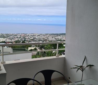 Centre Ville Apartment | Apartment with a sea view