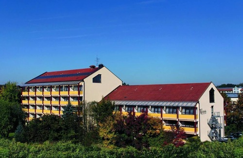 Bad Fuessing Apartment | Apartment with balcony directly opposite the Europa Therme