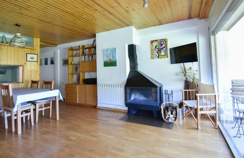 Esterri D'Aneu House | Apartment with Views of Esterri d'Àneu