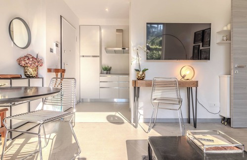 Balerna Apartment | Apartment with Garden 20 COMO, 30 LUGANO